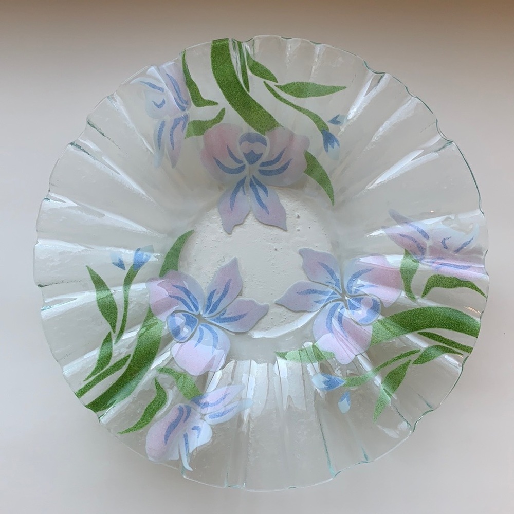 Large Sydenstricker Glass Bowl from Cape Cod, MA